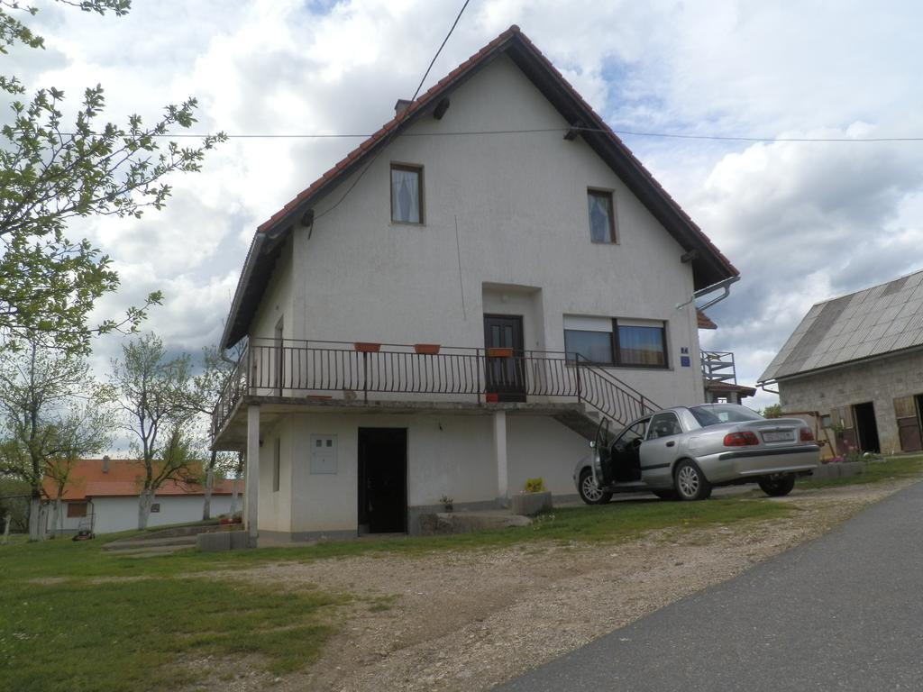 Saborsko Apartment Anna מראה חיצוני תמונה
